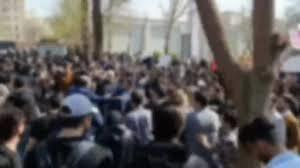 ادامه تجمعات در دانشگاه‌های تهران، صنعتی اصفهان، شریف، آزاد مشهد، شهید بهشتی، پارس تهران و…