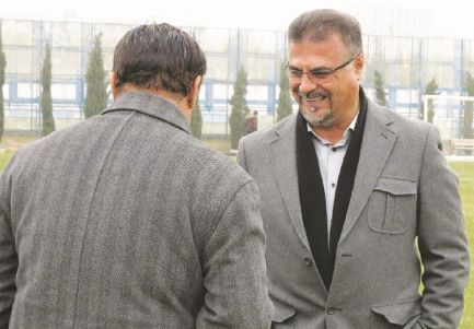 واکنش عجیب نظری جویباری به حضور ماترازی در استقلال: هیچ!