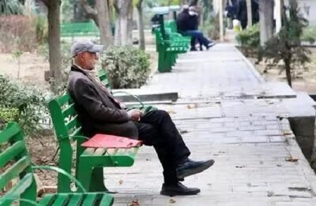 احکام بازنشستگان تامین اجتماعی امروز بارگذاری می‌ شود؟/ انتقاد از تاخیر در پرداخت حقوق