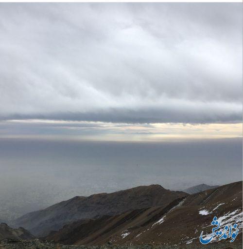تصاویری از آلودگی هوا از فراز ارتفاعات تهران (عکس)