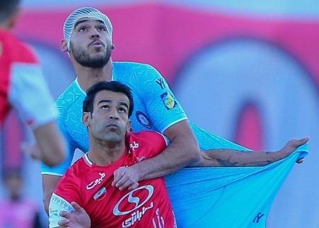 توصیه سرمربی لیگ برتری به ستاره مدنظر استقلال: به پرسپولیس برو!