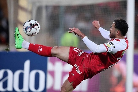 احتمال فسخ قرارداد پرسپولیس با ارونوف!
