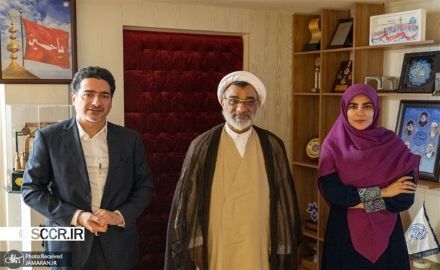 نشست همایون شجریان با دبیر شورای عالی انقلاب فرهنگی پس از همخوانی با یک زن + عکس