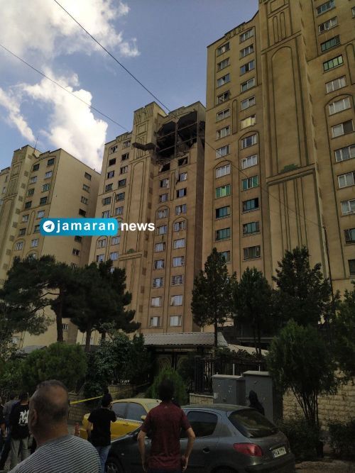 منزل مسکونی شهید فریدون عباسی در شهرک شهید محلاتی در پی حمله اسرائیل (عکس)