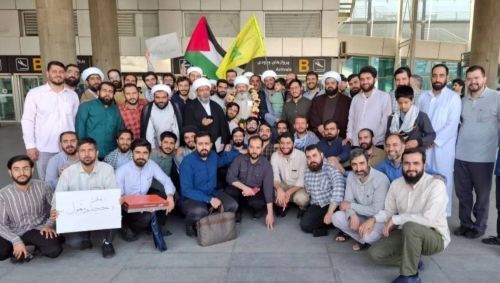 نکته قابل تامل در استقبال چند نفره از شیخ قاسیمان (عکس)