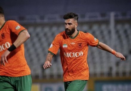 مدافع چپ پرسپولیسی وارد سبد خرید استقلال شد