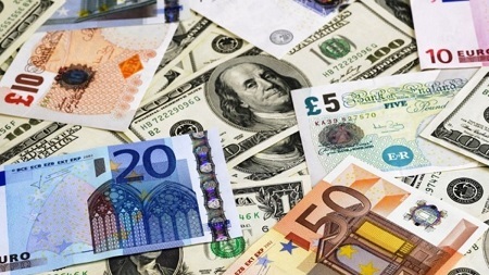 قیمت دلار، یورو، درهم و لیر ترکیه امروز چهارشنبه ۲۵ تیر (+جدول)