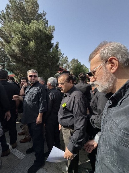 مراسم خاکسپاری شهیدان حاجی‌زاده و باقری برگزار شد