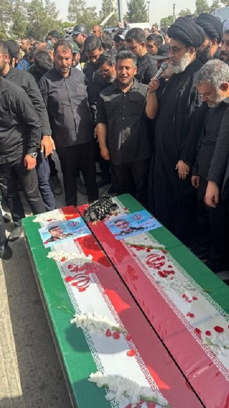 مراسم خاکسپاری شهیدان حاجی‌زاده و باقری برگزار شد