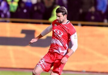 هر کاری کنید از پرسپولیس نمی‌روم!