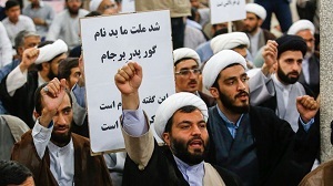 تندروهایی که به لانه‌‏های کوچک خود خزیده بودند، حالا با پوشیدن پوست شیر و با غرش، هَل‌‏مَن‌‏مبارز می‌‏طلبند!