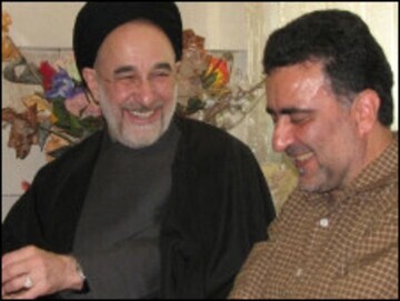گفتگوی تلفنی مصطفی تاجزاده با سید محمد خاتمی/ ابراز نگرانی خاتمی نسبت به ادامه حبس تاجزاده گفتگوی تلفنی مصطفی تاجزاده با سید محمد خاتمی/ ابراز نگرانی خاتمی نسبت به ادامه حبس تاجزاده