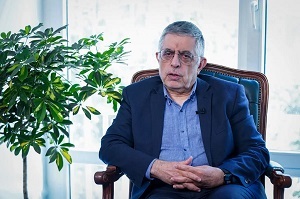 کرباسچی: پزشکیان باید نقش هاشمی را ایفا کند؛ خدمت رهبری برود و اختیار کامل را بگیرد