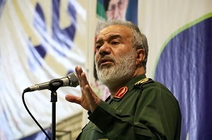 جانشین فرمانده سپاه: در کشور ما هر فردی هر سخنی را آزادانه مطرح می‌کند و این موضوع باعث جمع‌آوری آسان اطلاعات برای دشمن آسان می‌شود / تلفن‌های همراه هوشمند هم یکی از ابزار‌های مهم دشمن در نقطه‌یابی افراد هستند