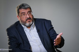 حمله روزنامه اصولگرا به استاد انقلابی محبوب صداوسیما: با تحقیر قوای نظامی ایران در زمین اسرائیل بازی می کند