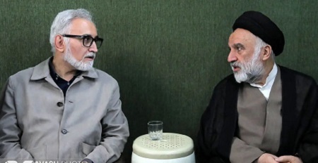 مراسم تشییع برادر سیدمصطفی تاجزاده (عکس) مراسم تشییع برادر سیدمصطفی تاجزاده (عکس)