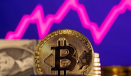 قیمت ارز ریپل امروز ۱۲ آبان / تحلیل امروز بیت‌کوین، اتریوم و دوج‌کوین + جدول