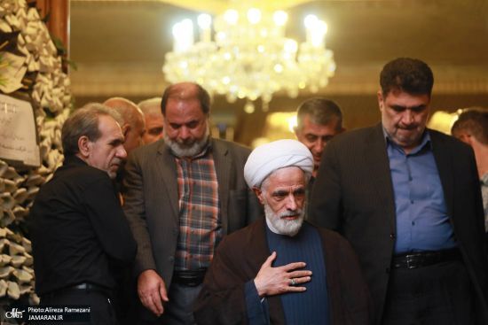 حضور معاون رئیس جمهور در مراسم ترحیم برادر مصطفی تاجزاده (عکس)