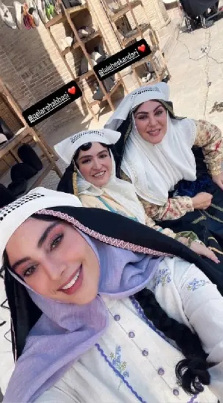 سلفی ترلان پروانه، گلاره عباسی و لاله اسکندری در بامداد خمار (عکس)