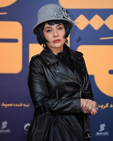 استایل تمام مشکی «ونوس کانلی» در اکران