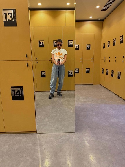 استایل ورزشی و متفاوت نوید محمدزاده در باشگاه (عکس)