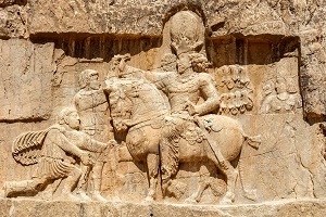 والرین، امپراتور رومی اسیر شده به دست شاپور چه سرنوشتی داشت؟