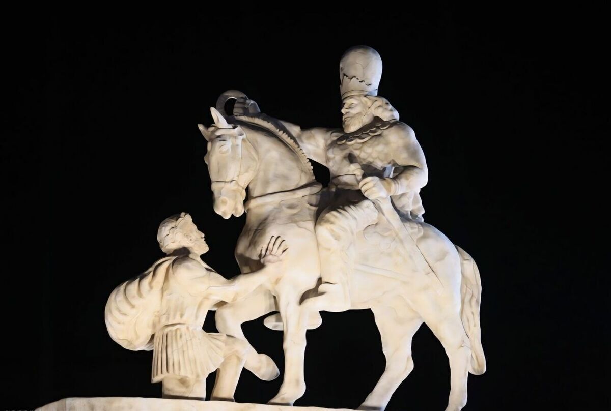 محل نصب مجسمه شاپور اول، پادشاه ساسانی در تهران مشخص شد