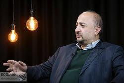 علی سرزعیم: افزایش قیمت بنزین تصمیمی ناگزیر است؛ دولت دیگر پولی برای یارانه بنزین ندارد /  استخوان کجِ اقتصاد باید شکسته شود تا درست جوش بخورد