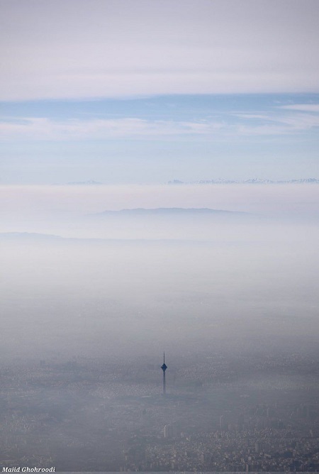 قاب وحشتناک از آلودگی هوای تهران (عکس) قاب وحشتناک از آلودگی هوای تهران (عکس)