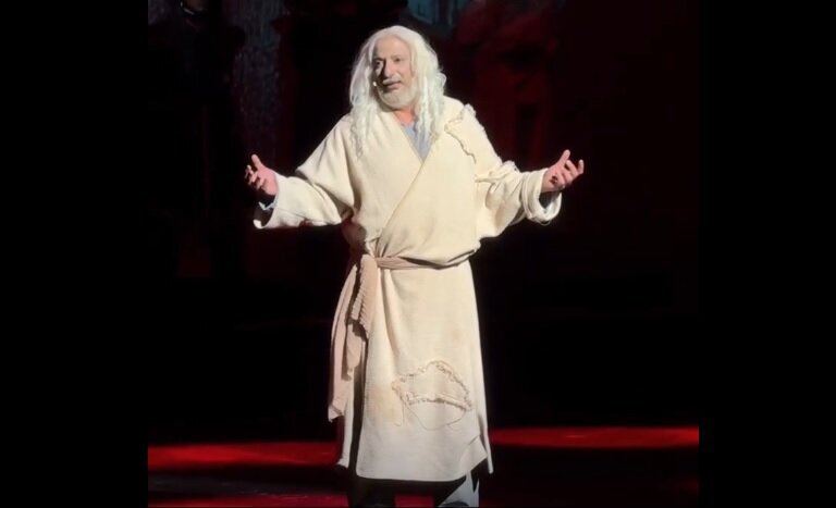 امیر جعفری در نقش فردوسی (عکس)