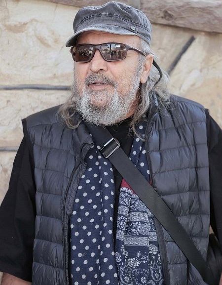 خاکسپاری همایون ارشادی با حضور هنرمندان (+عکس)