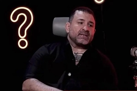 هانی کرده: به گلزار و امین حیایی بازیگری یاد دادم! (ویدئو) هانی کرده: به گلزار و امین حیایی بازیگری یاد دادم! (ویدئو)