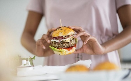 این ۶ غذا را بخورید تا سرطان روده بگیرید! این ۶ غذا را بخورید تا سرطان روده بگیرید!