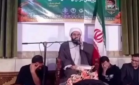 اذان گفتن یک روحانی به زبان چینی سوژه فضای مجازی شد (ویدئو) اذان گفتن یک روحانی به زبان چینی سوژه فضای مجازی شد (ویدئو)