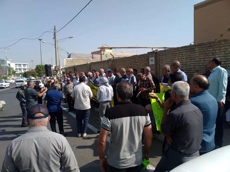 تجمع بازنشستگان تأمین اجتماعی در چند شهر+ عکس تجمع بازنشستگان تأمین اجتماعی در چند شهر+ عکس
