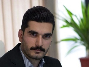واکنش علی احمدنیا به ادعای خضریان درباره حقوق ۲۰۰ میلیونی واکنش علی احمدنیا به ادعای خضریان درباره حقوق ۲۰۰ میلیونی