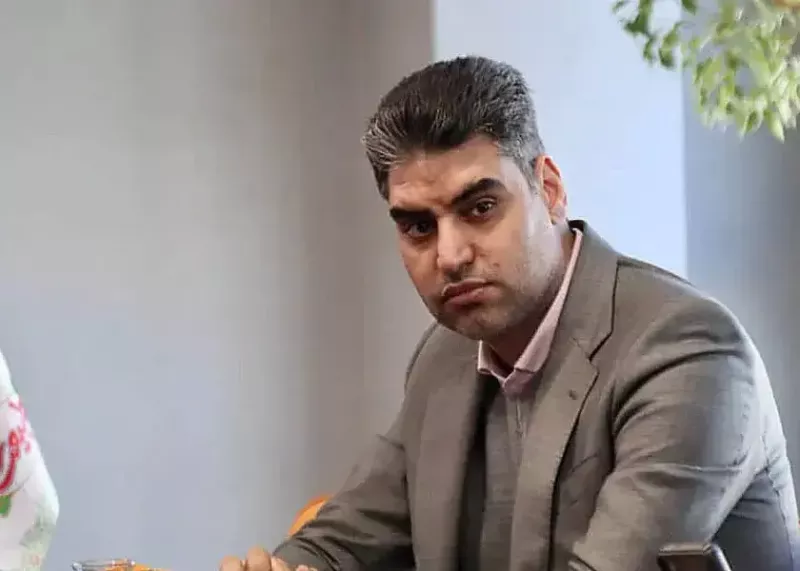 وضعیت عجیب باشگاه پرسپولیس؛ هاشمیان حاضر به توافق نیست! وضعیت عجیب باشگاه پرسپولیس؛ هاشمیان حاضر به توافق نیست!