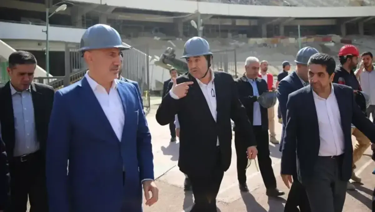 آب پاکی روی دست پرسپولیس و استقلال؛ آزادی بی آزادی! آب پاکی روی دست پرسپولیس و استقلال؛ آزادی بی آزادی!