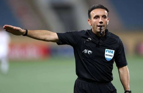 کارشناسی داوری بازی تراکتور - پرسپولیس: وحید کاظمی چه کرد!؟ کارشناسی داوری بازی تراکتور - پرسپولیس: وحید کاظمی چه کرد!؟