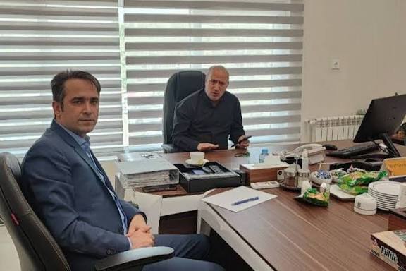 حمایت جنجالی این ۳ چهره جنجالی از مدیرعاملی علی خطیر: تهدید هواداران استقلال به تجمع! حمایت جنجالی این ۳ چهره جنجالی از مدیرعاملی علی خطیر: تهدید هواداران استقلال به تجمع!