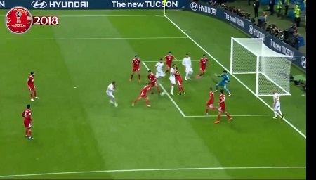 بازسازی صحنه مهم جام‌جهانی در بازی استقلال - پادیاب (عکس)