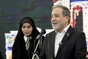 انتقاد روزنامه زاکانی از همسر عراقچی: شکل حضور رسانه‌ای او شبیه اینفلوئنسرهای اینستاگرامی است تا همسر یک دیپلمات!