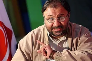 واکنش وزارت خارجه به ادعای صادق کوشکی درباره خوردن ۲۷۰ کیلو آجیل و پاستیل در وین توسط ظریف و تیم برجام!