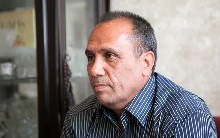 یک پرسپولیسی به زندان افتاد / یکی از شاکیان فامیل علی پروین است! یک پرسپولیسی به زندان افتاد / یکی از شاکیان فامیل علی پروین است!