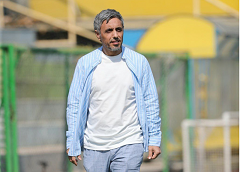 سرمربی اخراجی لیگ برتر: اگر عدالت باشد، استقلال برنده دربی می‌شود!