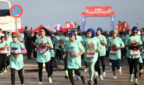 تصاویر پربازدید از حضور دختران در ماراتن کیش در دولت رئیسی تصاویر پربازدید از حضور دختران در ماراتن کیش در دولت رئیسی