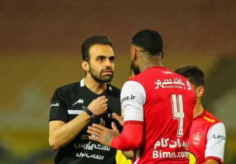 کارشناسی داوری بازی پرسپولیس - پیکان: امیر عرب براقی چه کرد!؟ کارشناسی داوری بازی پرسپولیس - پیکان: امیر عرب براقی چه کرد!؟