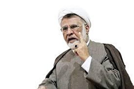 فاضل‌ میبدی: نمی‌دانم دین برخی چرا برای فساد اقتصادی و تورم حساس نیست؟ / از ماراتن کیش عرش خدا نمی‌لرزد