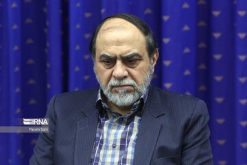 تفسیر عجیب رحیم‌پور ازغدی از ماجرای ماراتن کیش!