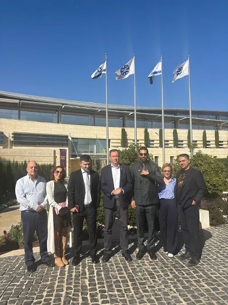 حضور کاترین شکدم در وزارت خارجه اسرائیل (عکس) حضور کاترین شکدم در وزارت خارجه اسرائیل (عکس)